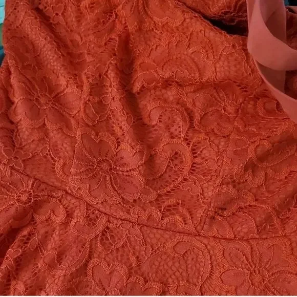 B Darlin Junior's Red Lace Fitted Dress Size 1/2 - Picture 5 of 8